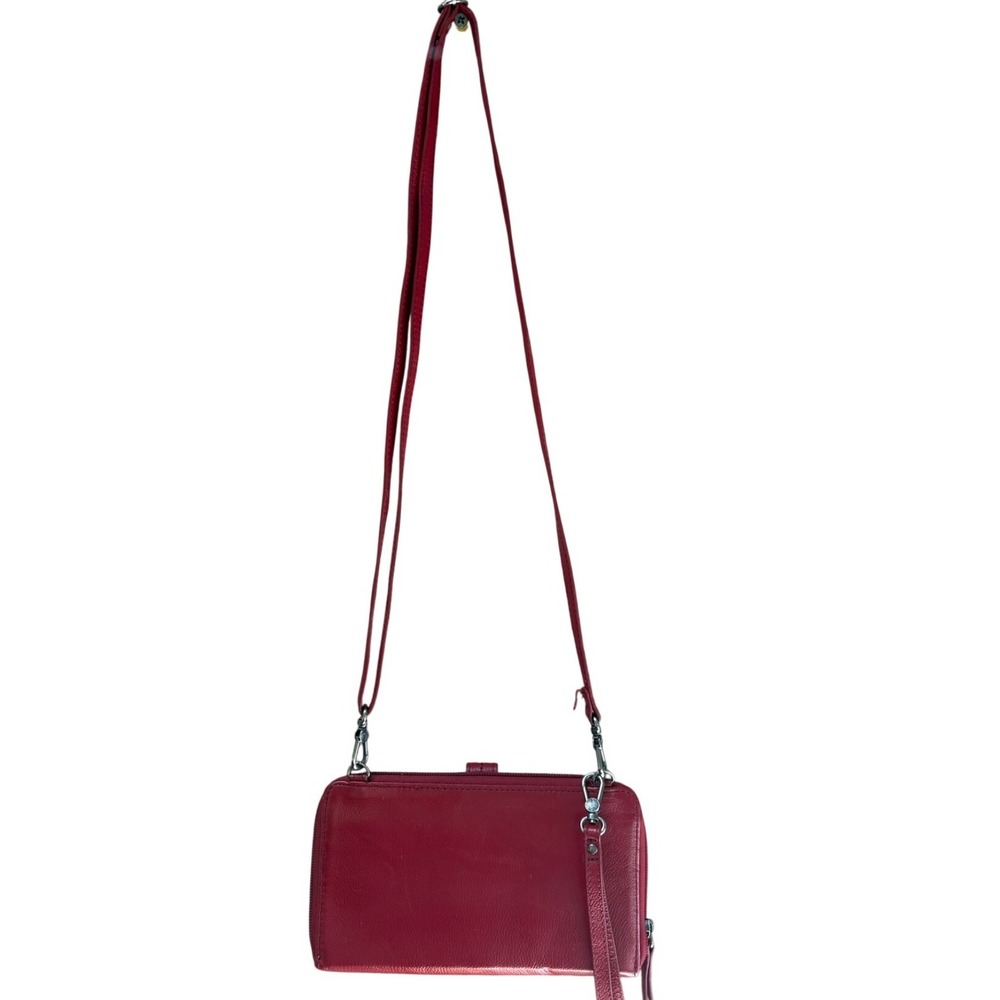 The Sak Iris Smartphone Clutch Wristlet Red Leather Classic Crossbody Purse - Picture 4 of 7